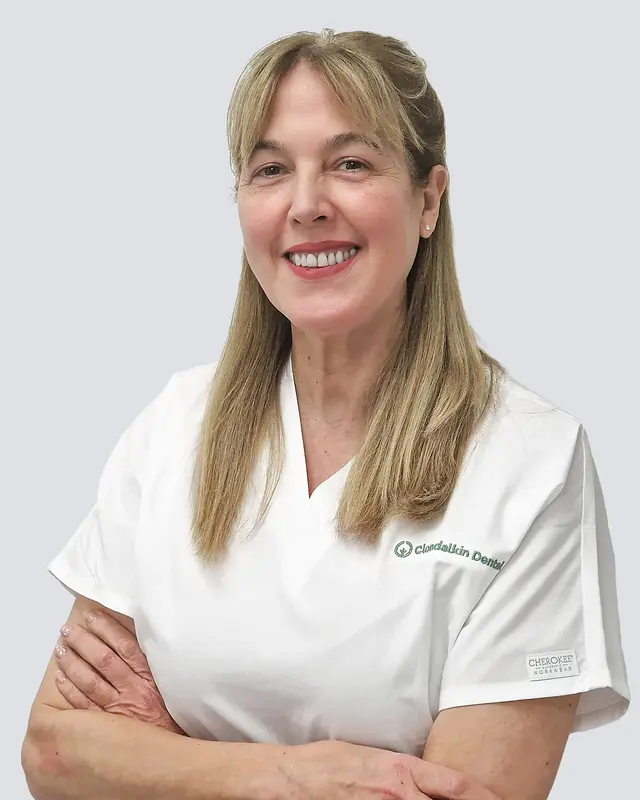 Dr. Beatriz Lara